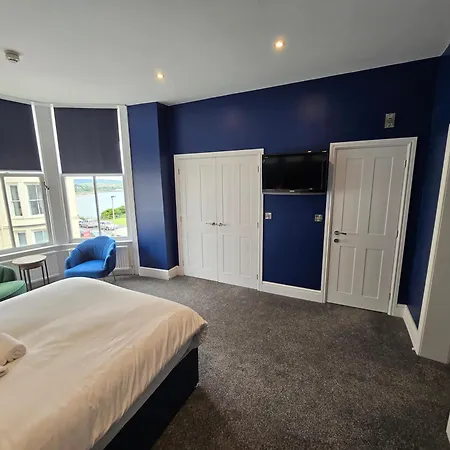 Delmont & View Restaurant