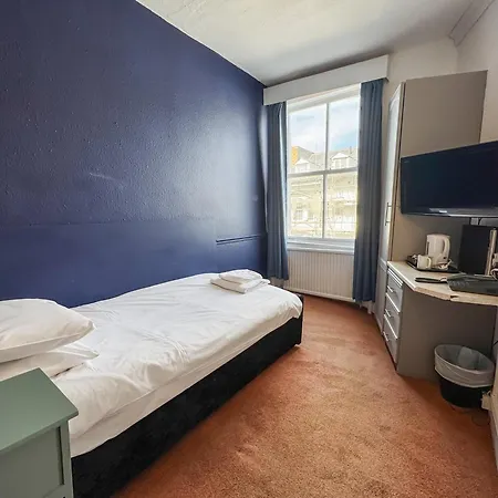 Hotel Delmont & View Restaurant