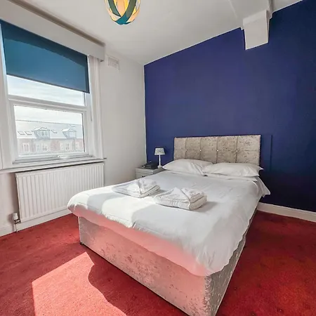 Delmont & View Restaurant