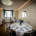 Delmont & View Restaurant 4*