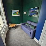 Delmont & View Restaurant 4*