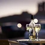 فندق Delmont & View Restaurant 4*