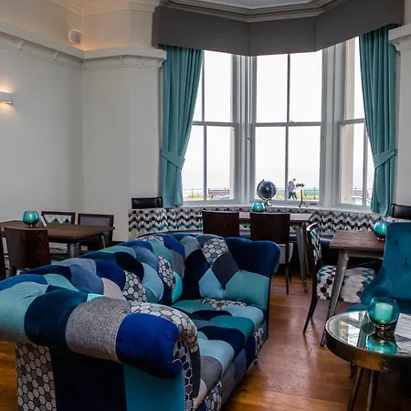 Delmont & View Restaurant 4* 斯卡伯勒