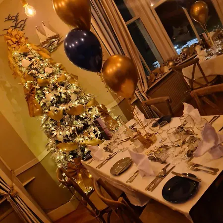 酒店 Delmont & View Restaurant 4*