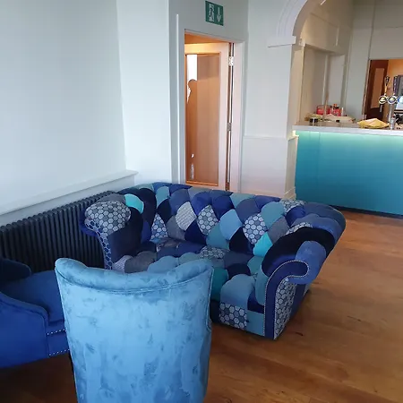 Delmont & View Restaurant 酒店 4*