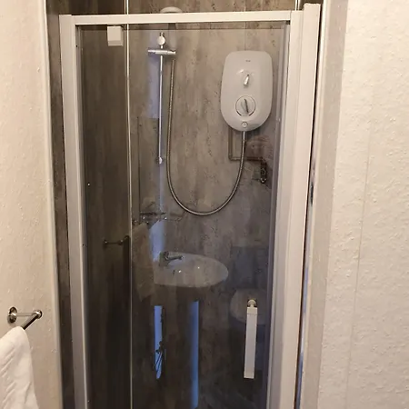 酒店 Delmont & View Restaurant