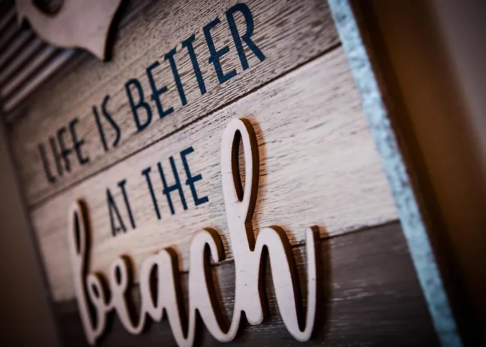 Delmont & View Restaurant 4*