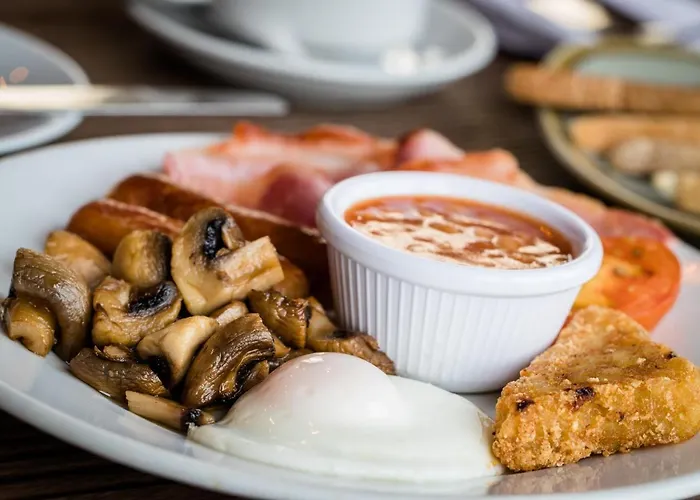 Hotel Delmont & View Restaurant Scarborough