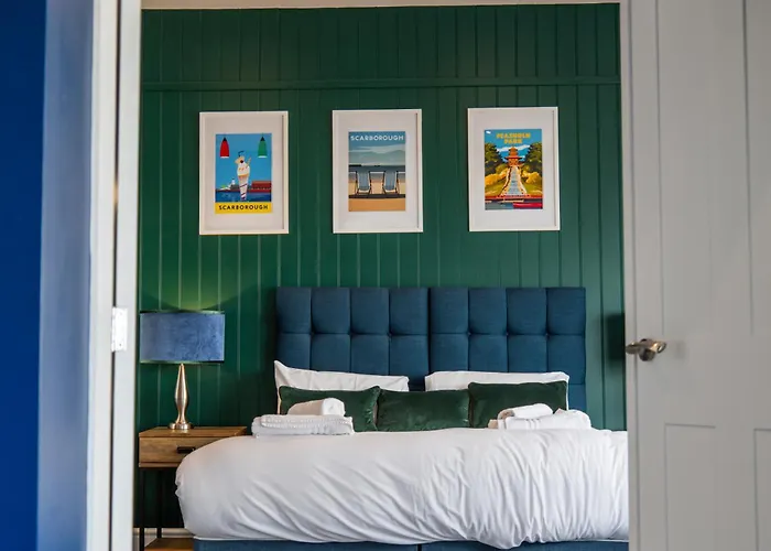 Hotel Delmont & View Restaurant Scarborough