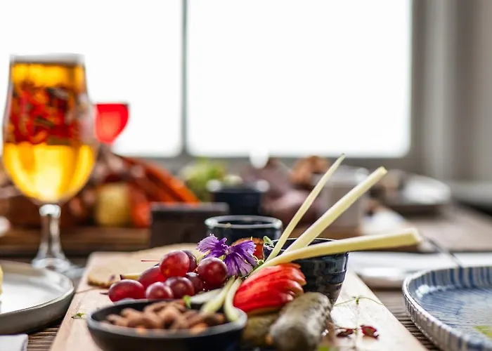 Delmont & View Restaurant ホテル