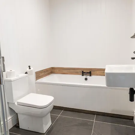 Delmont & View Restaurant 4* Scarborough