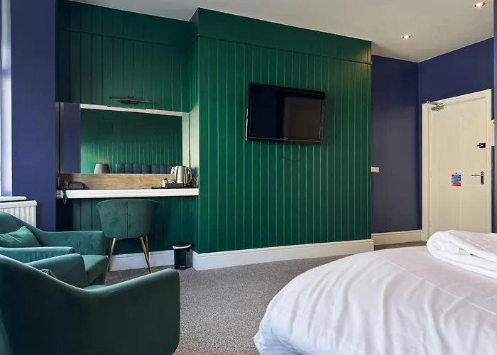 Delmont & View Restaurant Hotel