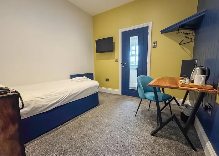 Delmont & View Restaurant Hotel Scarborough