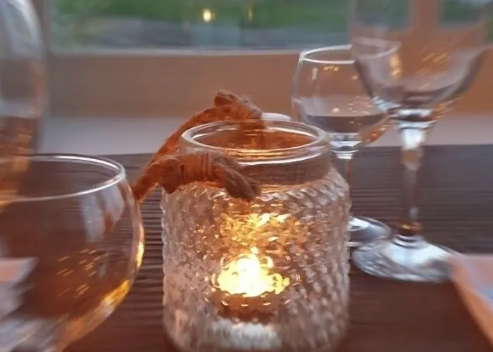 Delmont & View Restaurant Hotel Scarborough