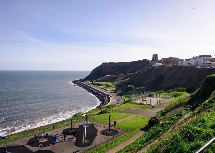 Delmont & View Restaurant Hotel Scarborough